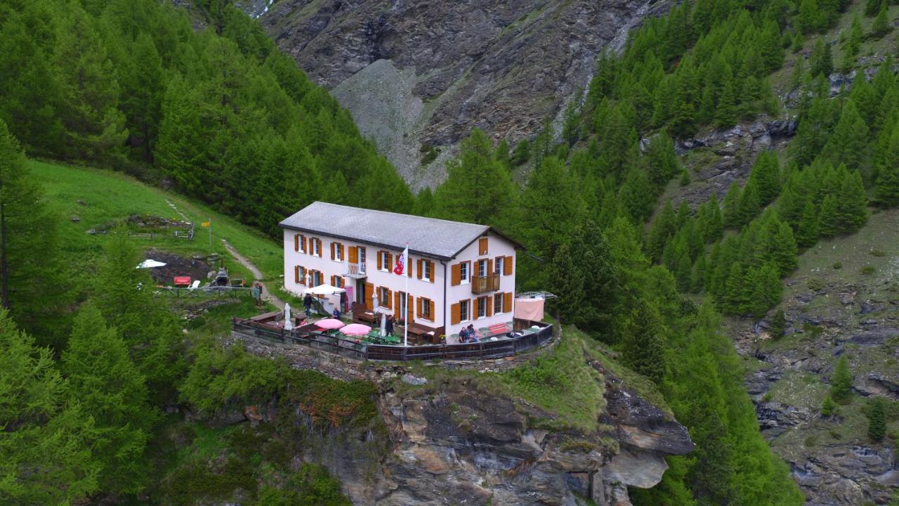 Edelweiss Mountain Guest House - 1 Hour Hike Up From Zermatt Station - On Hiking Trail - No Transport 외부 사진
